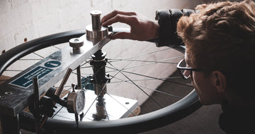 Lateral Stiffness Testing: Steel vs Carbon Spokes