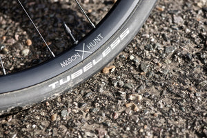 <h1>Tyres</h1><i>At HUNT, we enjoy the puncture resistance and grip benefits of tubeless on our every-day rides so we wanted to allow our customers the same option. Of course, all of our tubeless-ready wheels are designed to work perfectly with clincher tires and inner tubes too.</i>