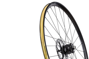 MASON x HUNT 650B AdventureDynamo Disc | 27.5" Gravel/Road/Trail Wheelset