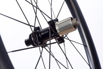 <h1>Freehub Body</h1><i>Featuring a 3 multi-point pawls with 3 teeth each and a 48 tooth ratchet ring results in an impressively low 7.5 degree engagement angle and excellent resistance to wear under heavy loads. The Sprint freehub has strong individual pawl springs which engage quicker. There is also a Steel Spline Insert re-enforcement to provide excellent durability against cassette sprocket damage often seen on standard alloy freehub bodies.</i>