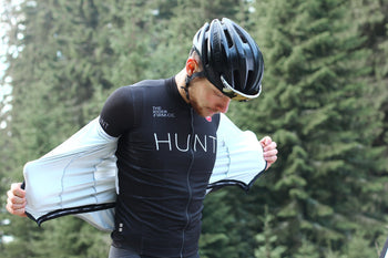<h1>Pro Fit Rain Jacket</h1><i>Torrent Stretch 3-layer fabric slides easily over bare arms</i>