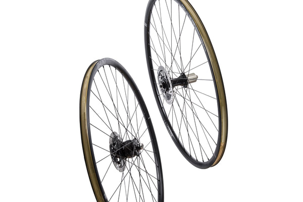 HUNT SuperDura Dynamo Disc Wheelset