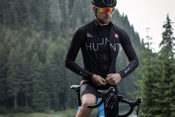 <h1>Pro Fit Rain Jacket</h1><i>Full-length YKK® Vislon® zipper allows for easy control of the airflow on the front.</i>